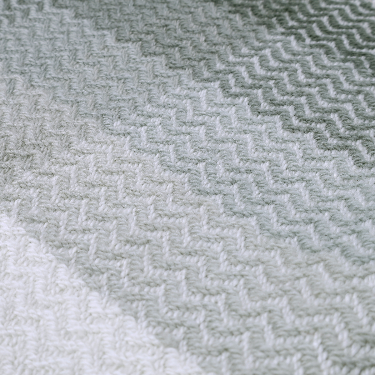 Ombré Grid Merino Wool Throw, Laygem - Riviera Home